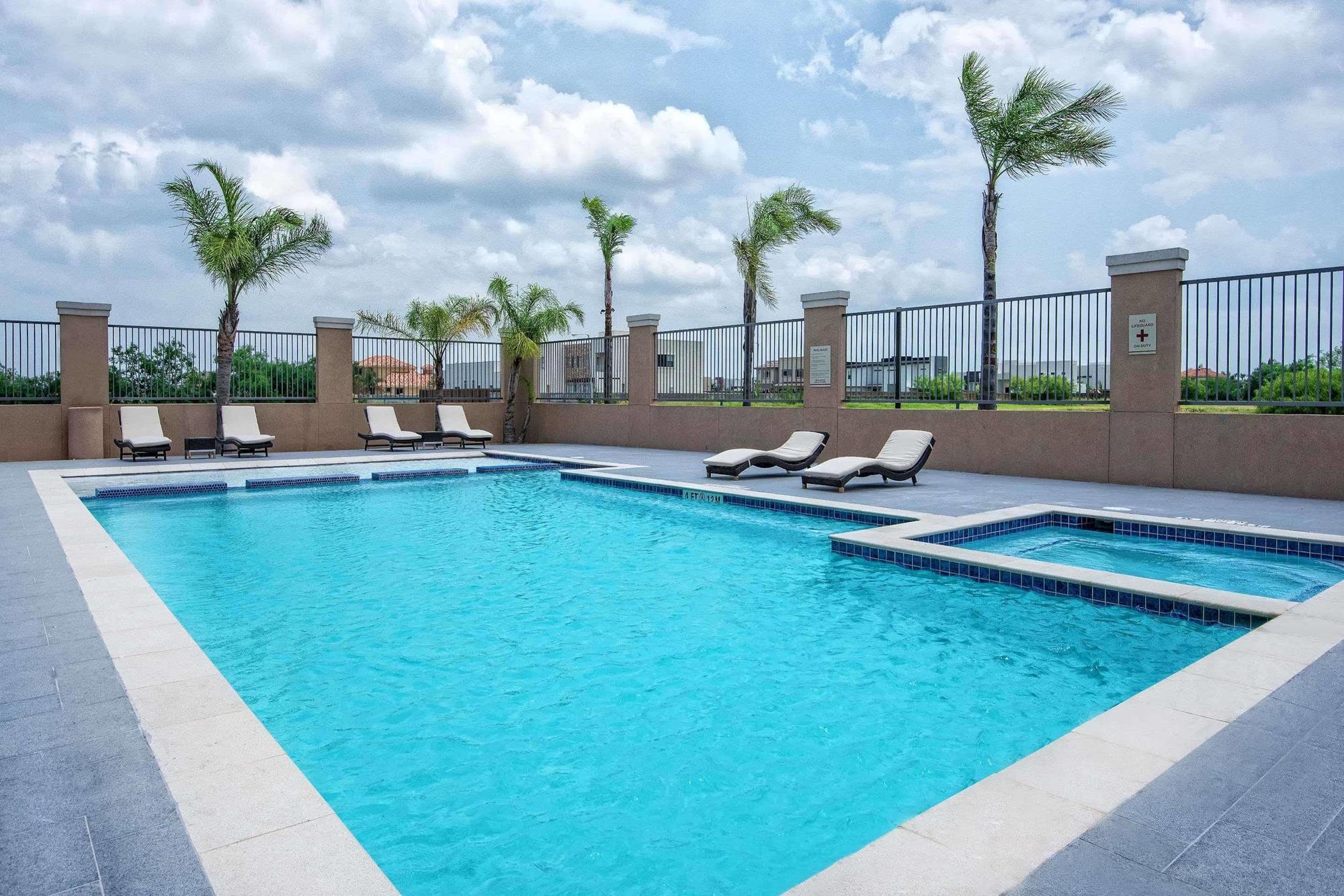 Hawthorn Extended Stay By Wyndham Mcallen Kültér fotó